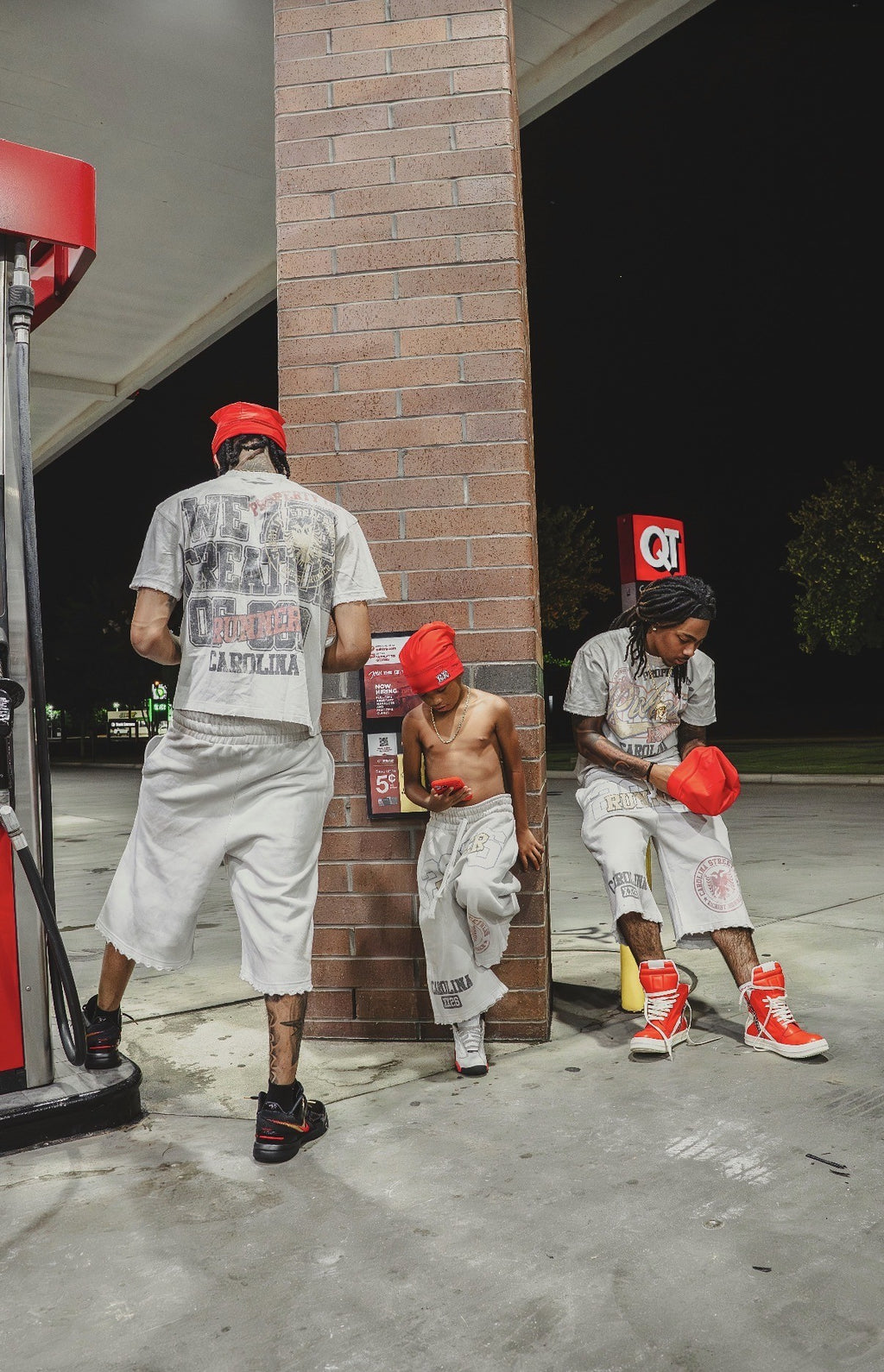 Off-White Carolina Streetwear Richest Runner Set